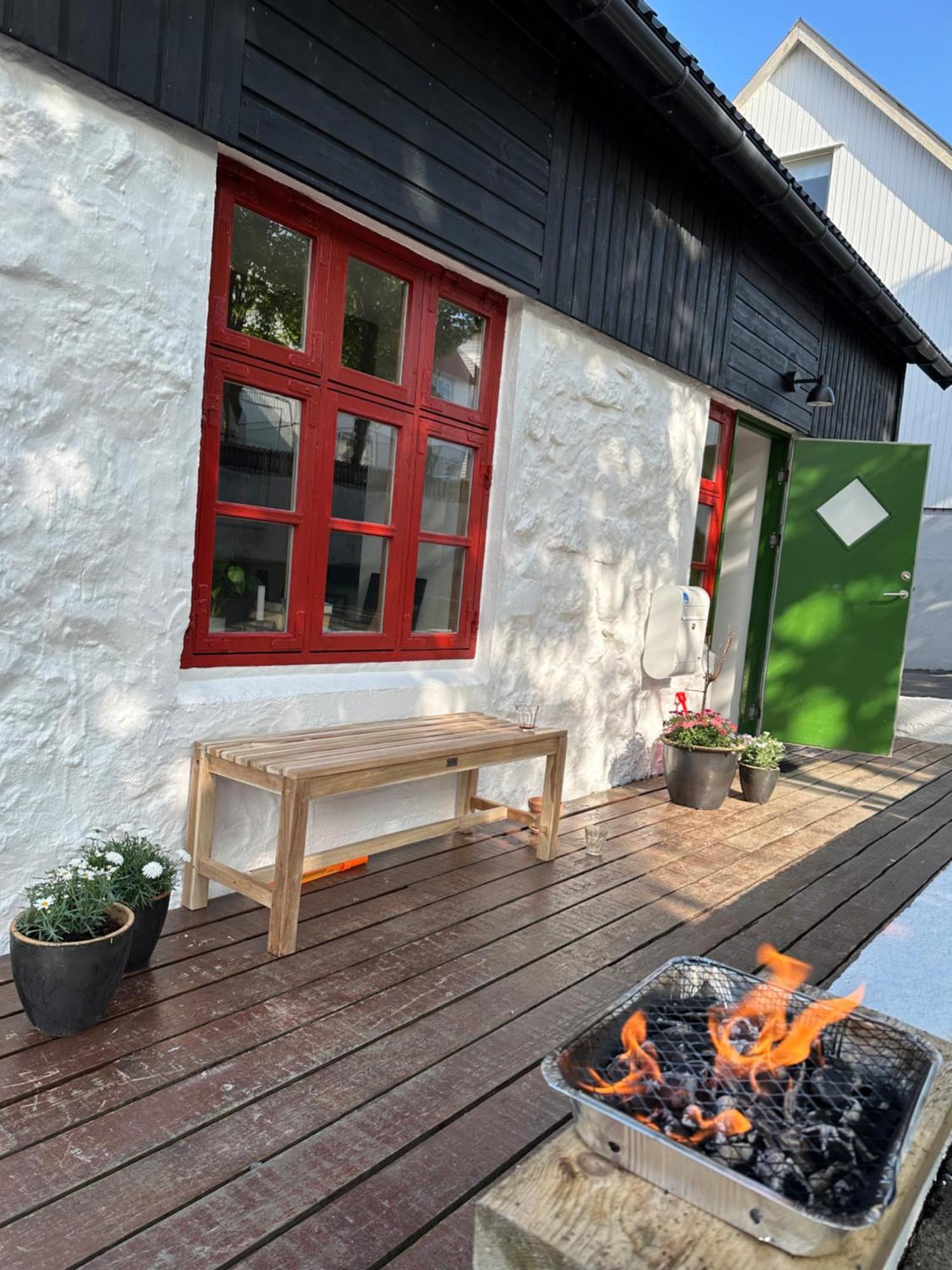 Cozy Traditional Home, Sythrugota Sydrugota Extérieur photo